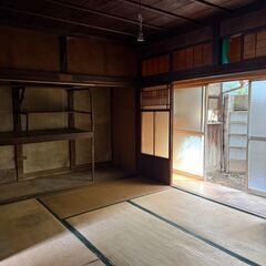 近鉄　俊徳道徒歩7分　永和三丁目貸戸建 賃料3.5万円　敷金・礼金0円　趣のある古家　自身でＤＩＹ大歓迎 - 東大阪市