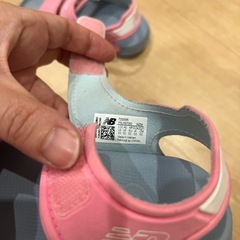 GWまでの出品　ニューバランス　サンダル15〜16㎝の画像