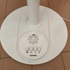 アイリスオーヤマ製の扇風機の画像