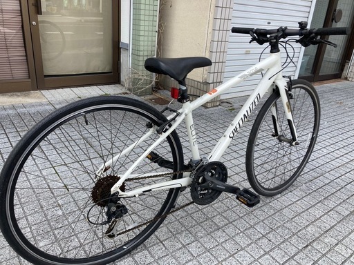 【クロスバイク】スペシャライズド製　3x9段変速　700x28cタイヤ　グリップ、サドル新品❗️若林自転車　唐崎店　SALE中❗️