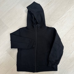 ユニクロキッズパーカー 2着