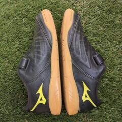 ミズノ　キッズシューズ　18cmの画像