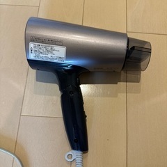 panasonic イオニティ　ドライヤーの画像