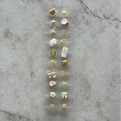 耳ツボジュエリーゴールドストーンパーツ　今だけ特別価格