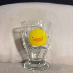 カエル ヒヨコ ガラスコップの画像
