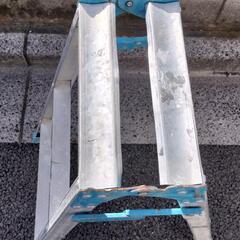 値下げ　アルミはしご兼用脚立３尺の画像