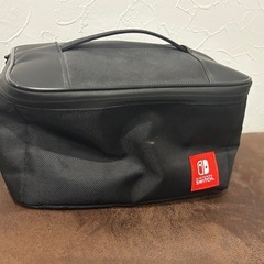 Switch、ケース