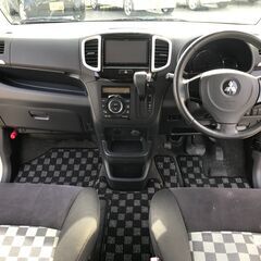 【自社OK】★デリカD2 S★パール★ナビ付★両側パワースライドドア★ETC★車検2年付の画像