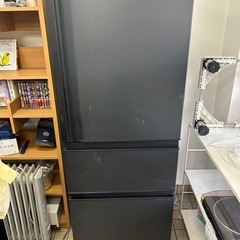 TOSHIBA 冷蔵庫　326L  2021年製