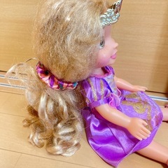 ディズニー　ラプンツェル  人形の画像