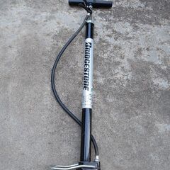 ブリジストン自転車の空気入れの画像