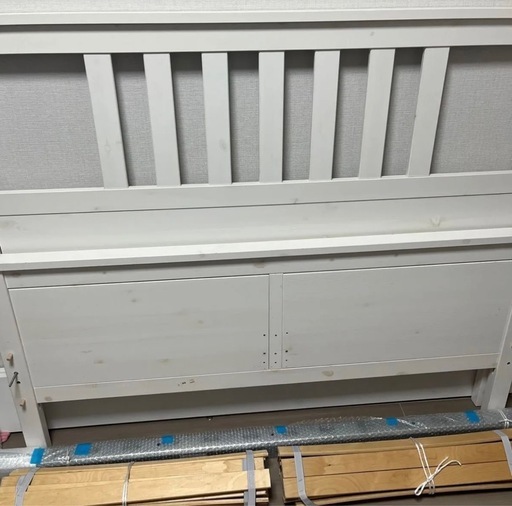IKEA HEMENS 17920 ベッドフレーム (ポーランド製)とマットレス