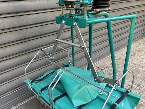 マルシン製　出前機　荷崩れ起こさずに配達OK サビもなく傷の少ない極上中古品です。