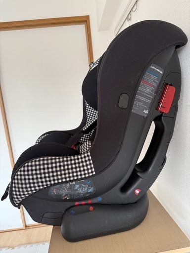 【受け渡し予定者決定済 】チャイルドシート　新生児から　カトージ　　　