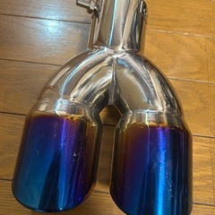 デュアルマフラーカッター チタン風 2本出しの画像