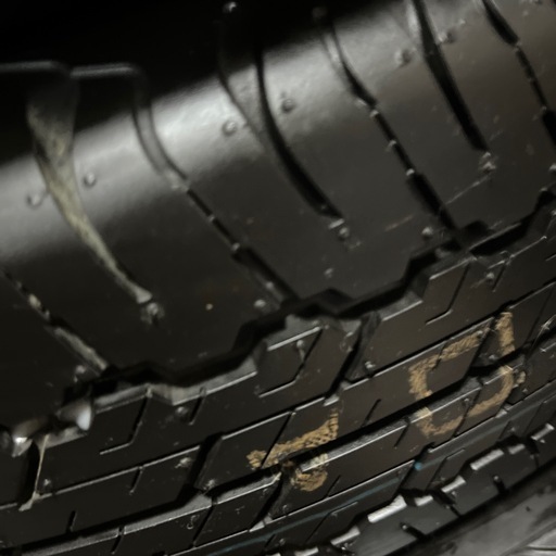 新車外しダンロップタイヤ?１９５／８０R１５。４本。