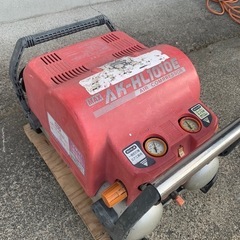 ⭐️MAX エアコンプレッサー　高圧　常圧⭐️通電確認済み⭐️の画像