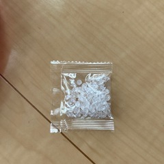 樹脂ピアスの画像