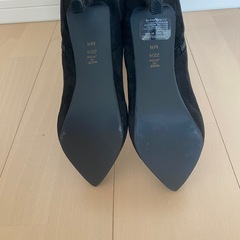 【新品未使用】DIANA ブラックスエードロングブーツ22.5cmの画像