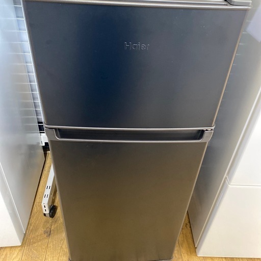 ?美品?2024年製 Haier 120L冷蔵庫 JR-HS12A 一人暮らし コンパクト 2ドア ブラックカラー オシャレNo528