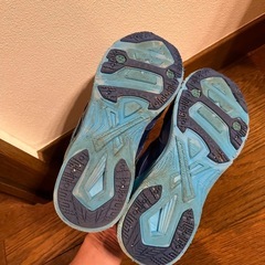 Charkies スニーカーの画像
