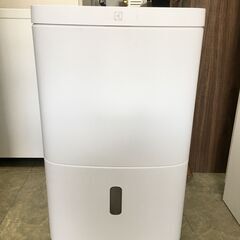 Electrolux　２０２２年　除湿空気清浄機　～３０畳