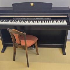 引き取り限定！！  YAMAHA　Glavinova　05年製の画像