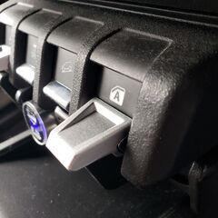 【ジムニー JB64/JB74】ジムニー スイッチエクステンション 2点セット センタースイッチカバー シルバーの画像