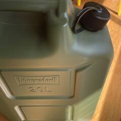 ヒューナースドルフ社   【ポリタンク20L】 オリーブ色  オシャレ