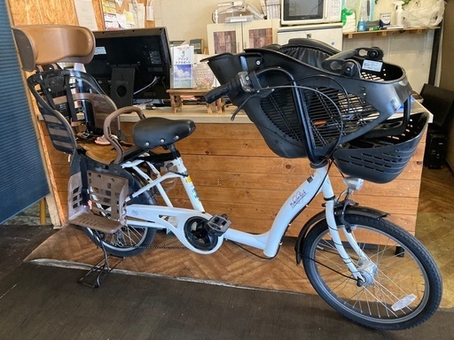 取引き中【SALE！4月中防犯登録無料！チェーン新品！】 LEDオートライト　6段変速　20インチ子供乗せ自転車　ホワイト