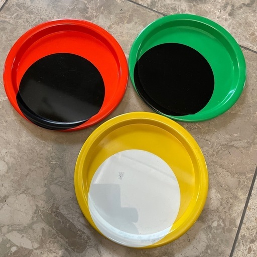 レトロaarikka金属皿 (セラ) 御影の食器《その他》の中古 レトロaarikka金属皿 (セラ) 御影の食器《その他》の中古