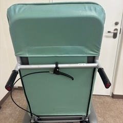 【最後の1台】！！車いす　フルフラットタイプ（ﾀｲﾔﾊﾟﾝｸ）の画像