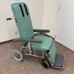 【お取り置き】車いす　フルフラットタイプ（４）