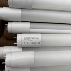 LED蛍光灯12本の画像