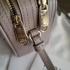 FURLA　ショルダーバッグの画像