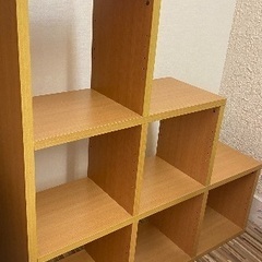階段型シェルフ　棚　収納