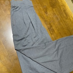 UNIQLOワイドパンツの画像