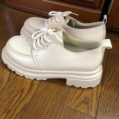 【新品】スニーカー👟24.5cm