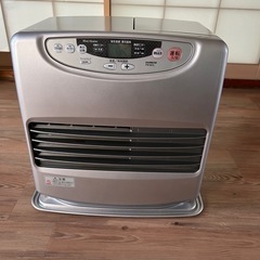 2011年製　ダイニチファンヒーターFW-567L