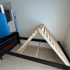 シングルベッドフレームの画像