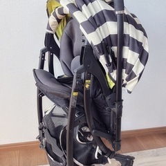 ピジョン　ストライプ折りたたみ　ベビーカーの画像
