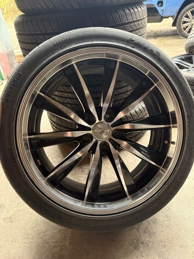 Weds レオニス　19インチ　４本