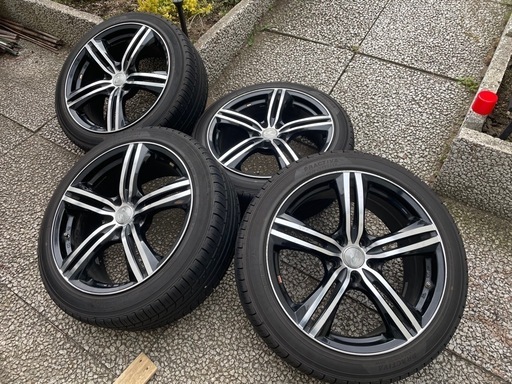 （取引中）タイヤホイールセット　225 45R18 2024製　引取希望