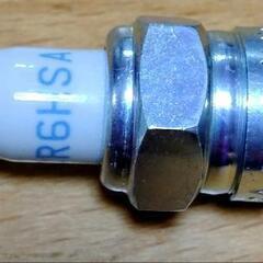 (うちの旦那シリーズ)新品、未使用プラグCR6HSA