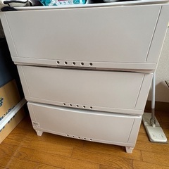 【美品・ほぼ新品　3000円】日本製　収納ケース 引き出し チェ...