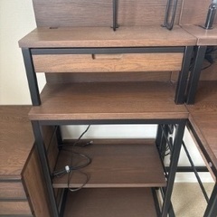 [新品同様]学習デスク＋LEDライト付の画像