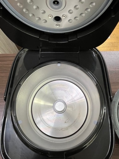 2024年製 Haier 3合炊き アーバンカフェシリーズ ステンレス 2024年製 Haier 3合炊き アーバンカフェシリーズ ステンレス
