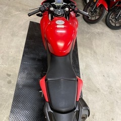 ホンダ CBR250Rの画像