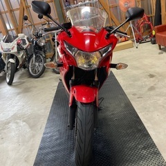 ホンダ CBR250Rの画像