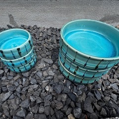 蓋付きの三段重ねの器【終了しました】の画像